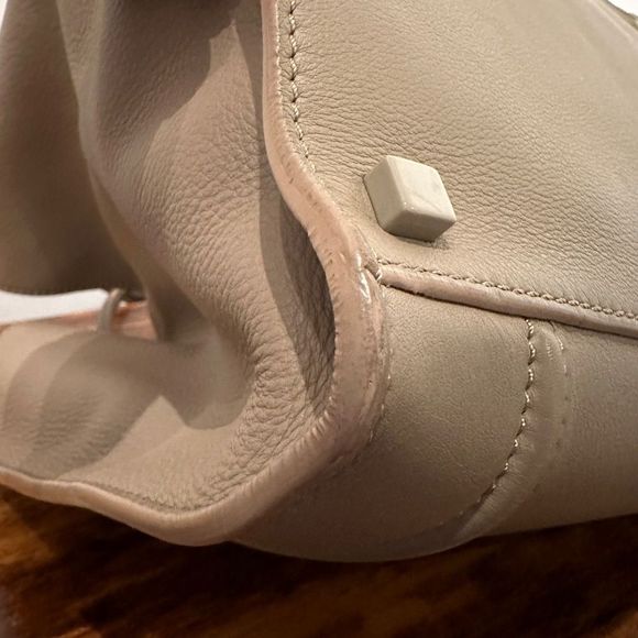 Celine Luggage Medium Bag AVAILABLE TILL 06/01 - Picture 6 of 13